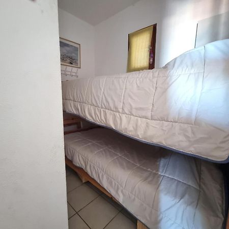 Port-Vendres: Studio Cabine Avec Terrasse, A 2 Pas Du Port - Fr-1-309-256 Пор-Вандр Экстерьер фото