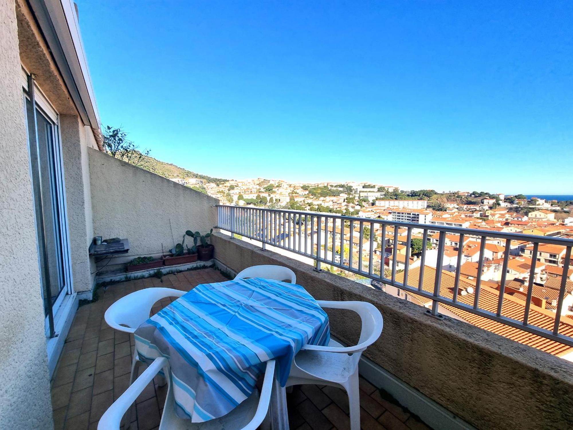 Port-Vendres: Studio Cabine Avec Terrasse, A 2 Pas Du Port - Fr-1-309-256 Пор-Вандр Экстерьер фото
