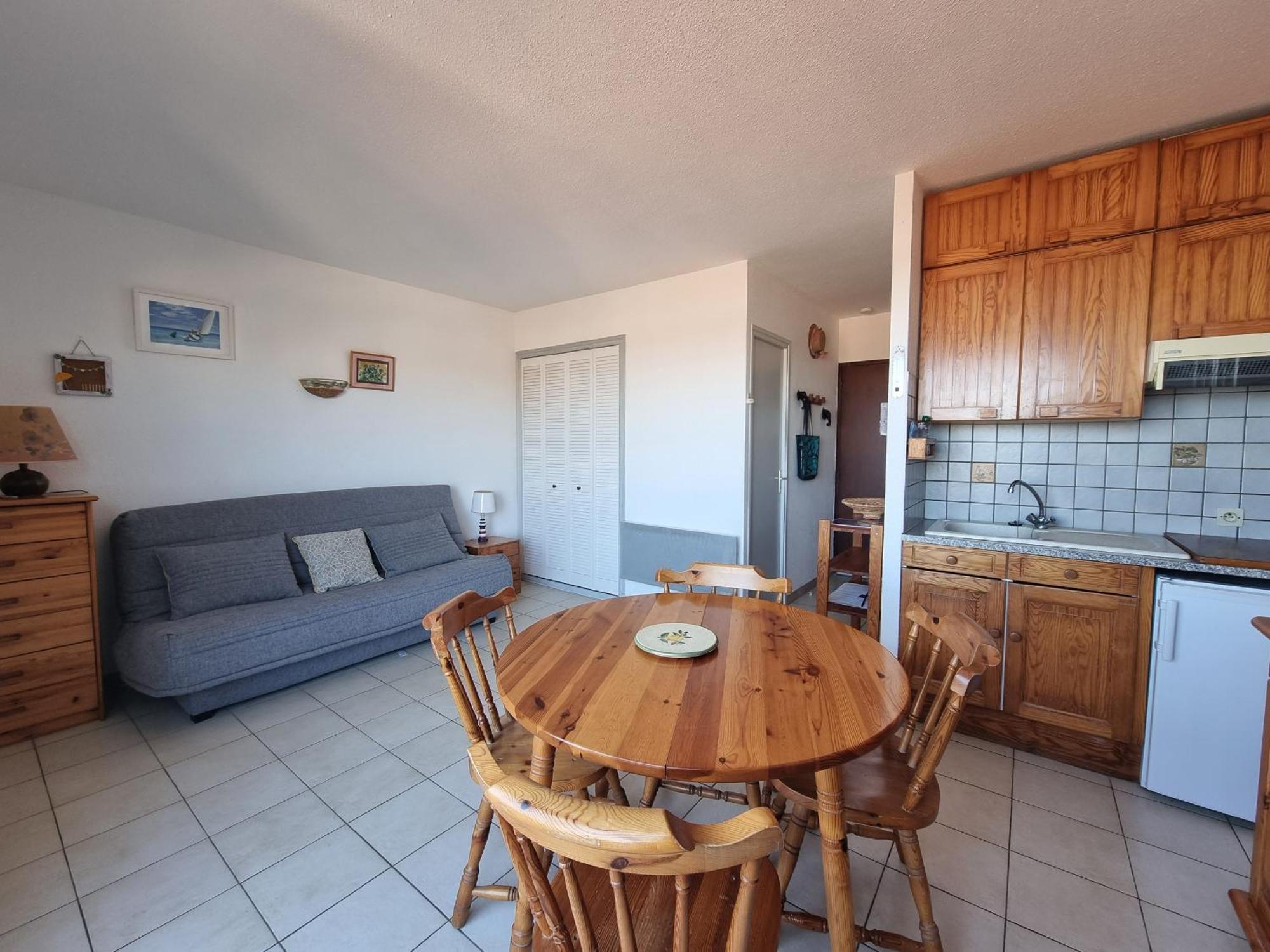 Port-Vendres: Studio Cabine Avec Terrasse, A 2 Pas Du Port - Fr-1-309-256 Пор-Вандр Экстерьер фото